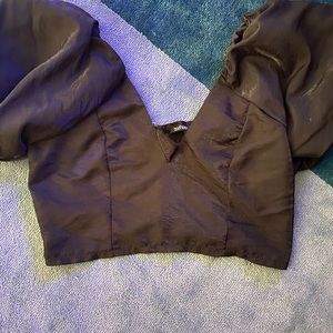 BOOHOO BLACK PUFFY SLEEVE CROP TOP, ZIPPER ON BACK